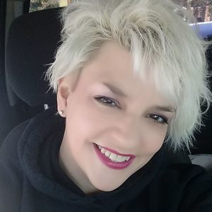 Meet your Posher, Steff